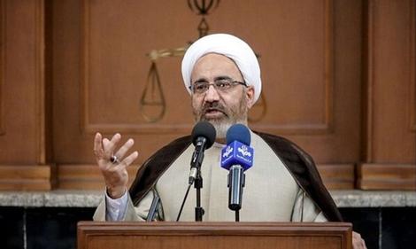 معاون اول قوه قضاییه: نظام امنیتی بیکار نیست که تلفنهای مردم را کنترل کند معاون اول قوه قضاییه: نظام امنیتی بیکار نیست که تلفنهای مردم را کنترل کند