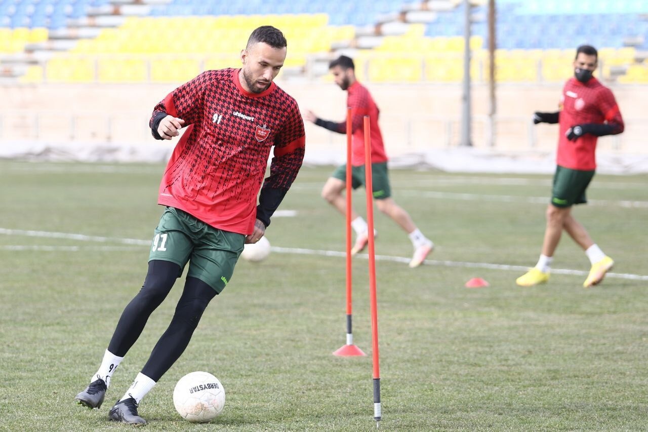 پرسپولیس با مهاجم خارجی به توافق رسید + عکس پرسپولیس با مهاجم خارجی به توافق رسید + عکس