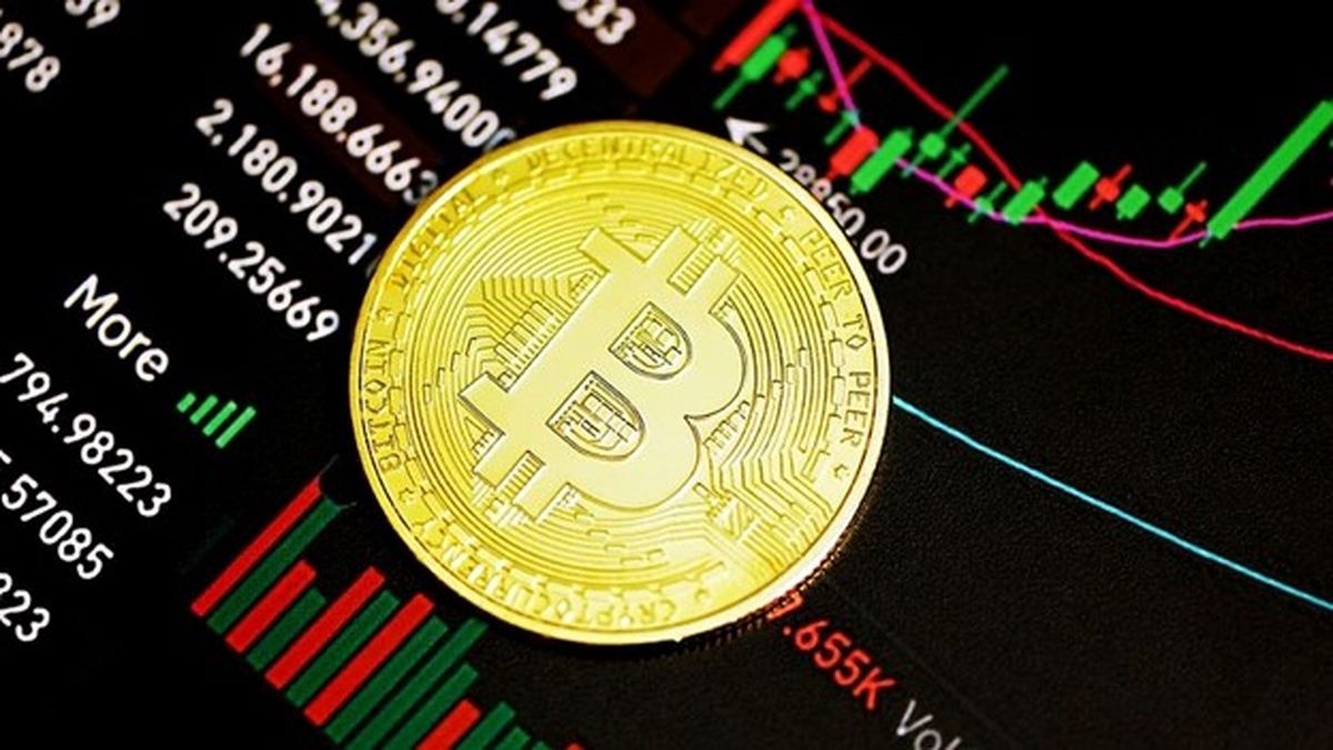 چرا قیمت بیتکوین گیر کرده است؟ چرا قیمت بیتکوین گیر کرده است؟