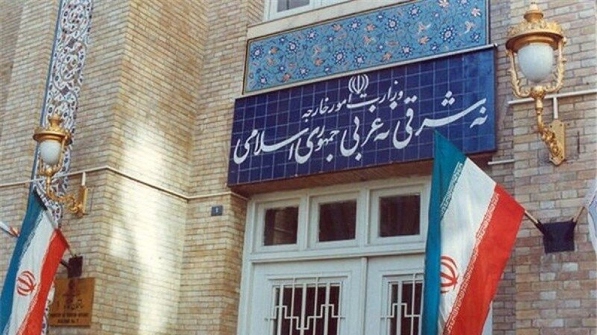 فوری / آزادی ۹ ملوان زندانی اهل چابهار از زندانهای سریلانکا فوری / آزادی ۹ ملوان زندانی اهل چابهار از زندانهای سریلانکا