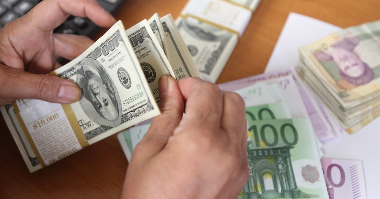 حذف ارز ۲۸۵۰۰تومانی گوشت قرمز تکذیب شد حذف ارز ۲۸۵۰۰تومانی گوشت قرمز تکذیب شد
