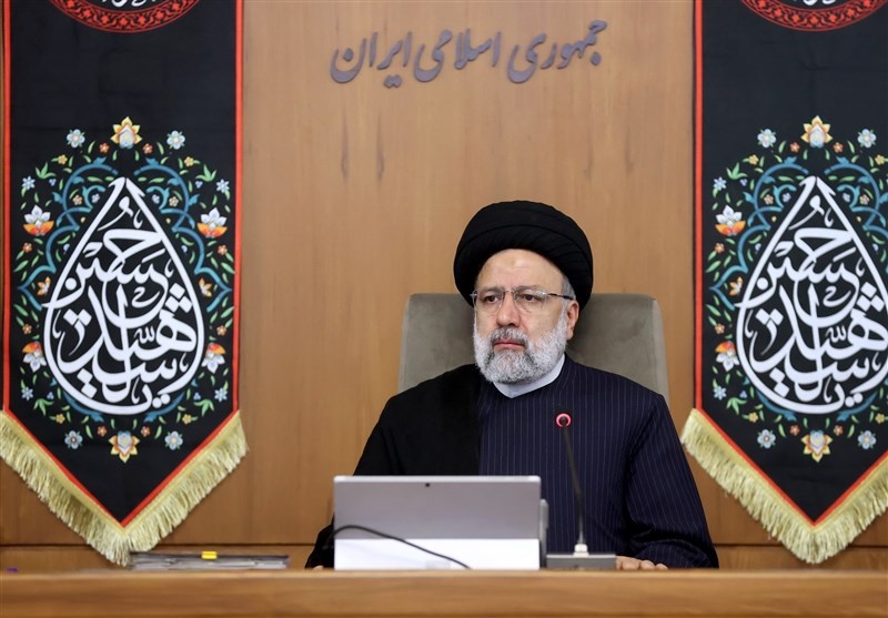 رییسی: همه منابع ارزی آزاد شده صرف پشتیبانی از رونق تولید خواهد شد رییسی: همه منابع ارزی آزاد شده صرف پشتیبانی از رونق تولید خواهد شد