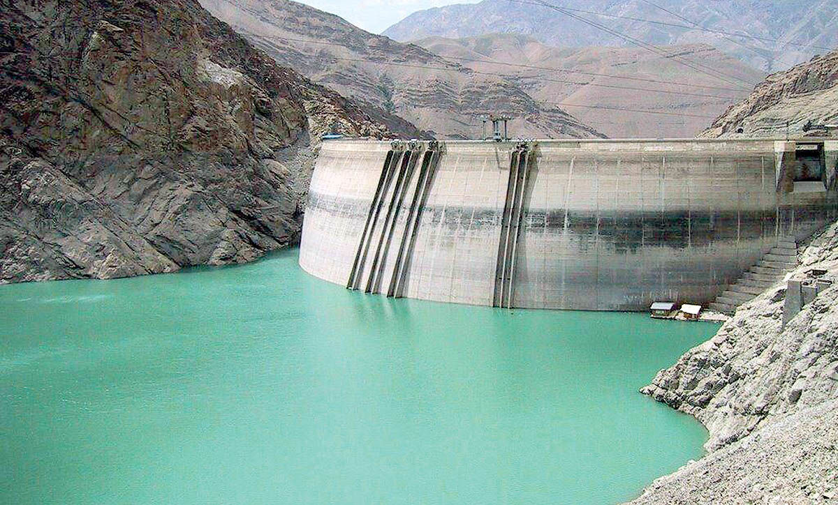 نیمی از ظرفیت سدهای ایران خالی است نیمی از ظرفیت سدهای ایران خالی است