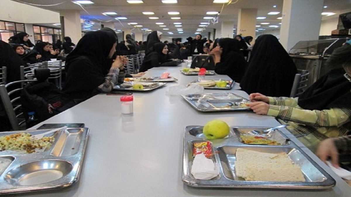 دانشجویان یارانه غذا خواهند گرفت دانشجویان یارانه غذا خواهند گرفت