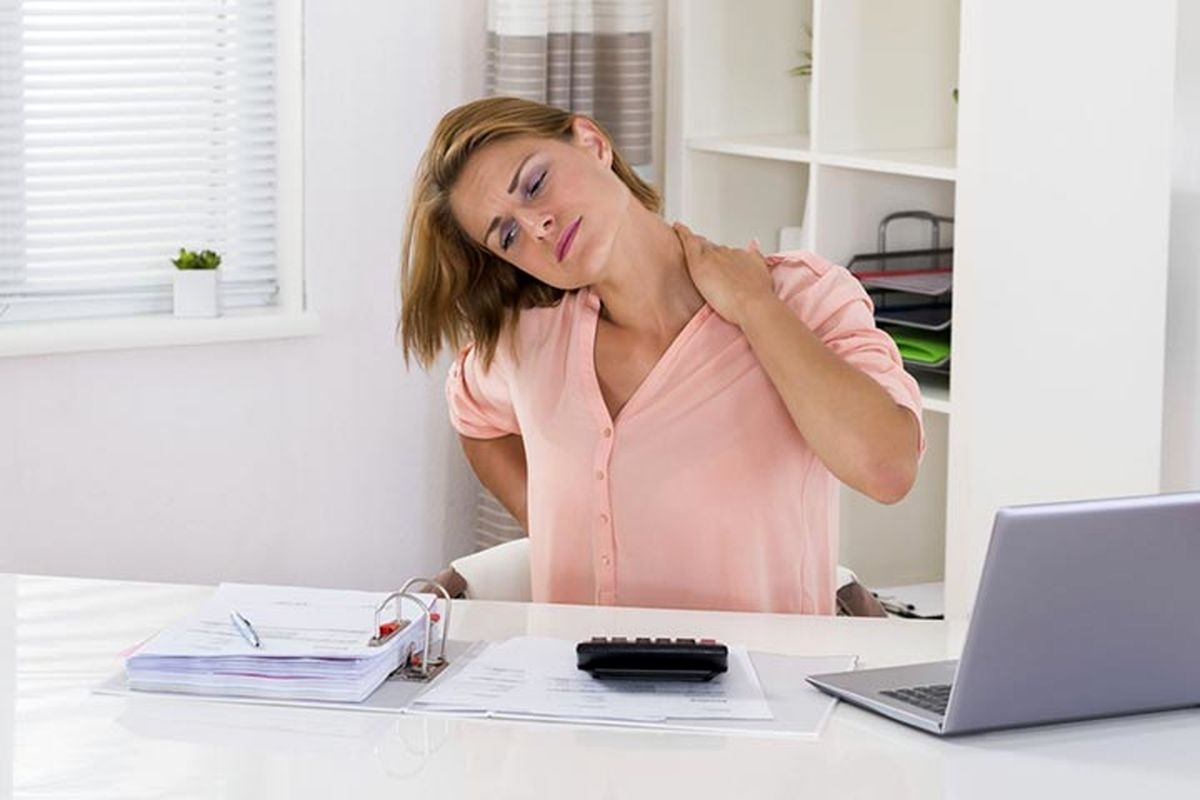 بهترین راهکار برای گرفتگی گردن بهترین راهکار برای گرفتگی گردن