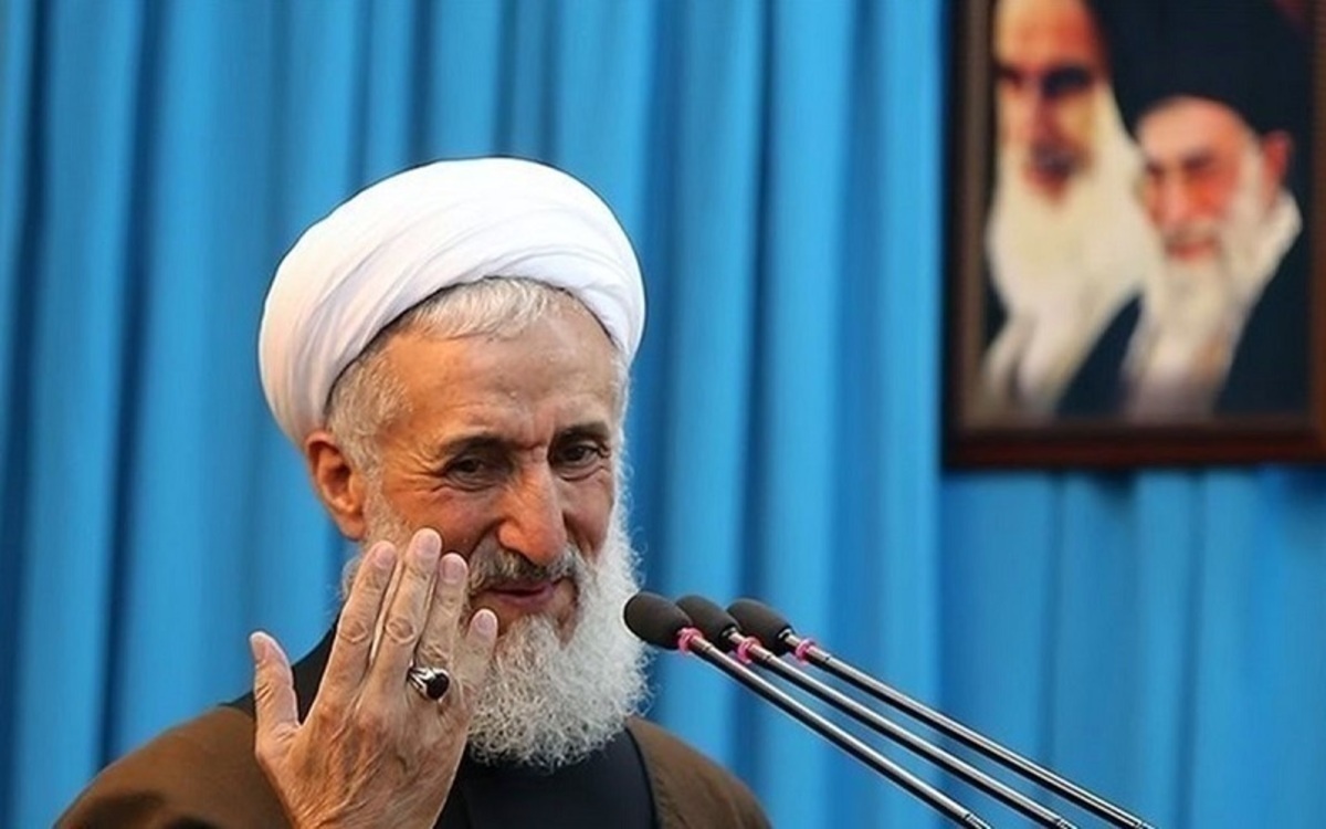 صدیقی: هنرپیشهها و سلبریتیها مردم را فریب میدهند صدیقی: هنرپیشهها و سلبریتیها مردم را فریب میدهند