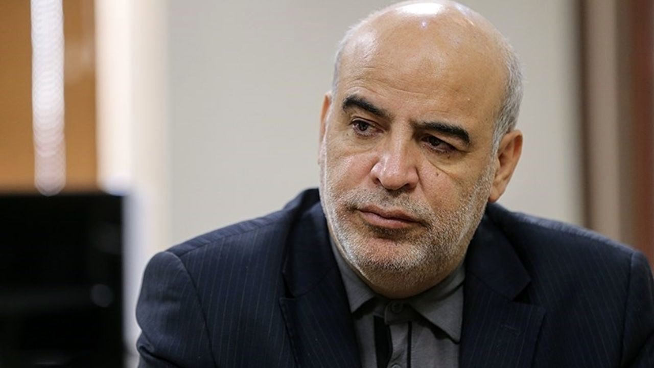 نماینده تهران: لیست اساتید اخراجی جعلی است نماینده تهران: لیست اساتید اخراجی جعلی است