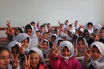 تسهیل ثبتنام کودکان افغانستانی در مدارس تسهیل ثبتنام کودکان افغانستانی در مدارس