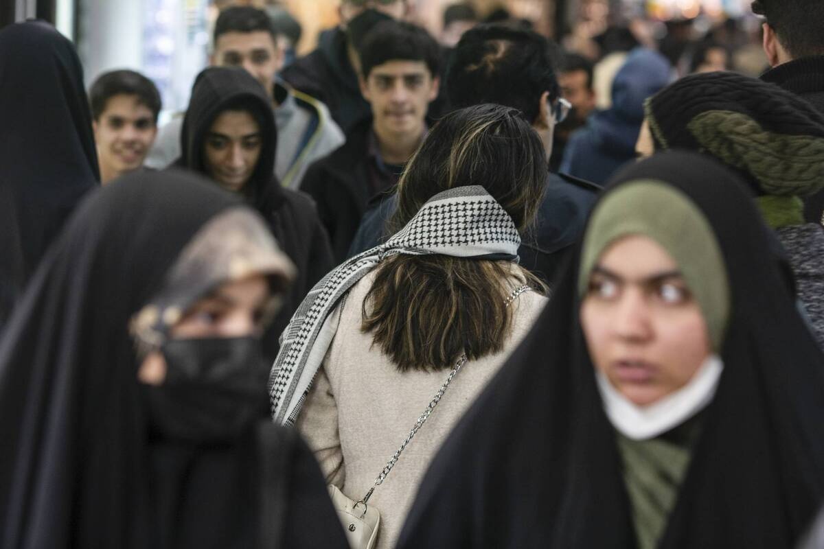 کیهان: همانطور که در حج، فرد درحال احرام اگر صید کند جریمه نقدی میشود، بیحجاب را هم میتوان جریمه نقدی کرد کیهان: همانطور که در حج، فرد درحال احرام اگر صید کند جریمه نقدی میشود، بیحجاب را هم میتوان جریمه نقدی کرد
