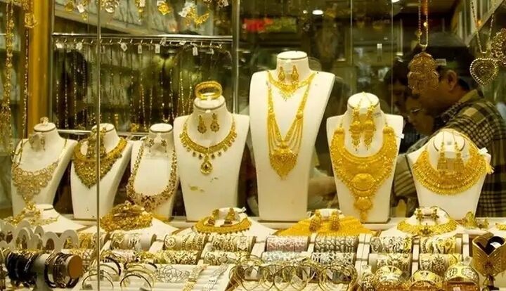 ریزش قیمتها در بازار سکه و طلا / طلا همچنان خریدار ندارد ریزش قیمتها در بازار سکه و طلا / طلا همچنان خریدار ندارد