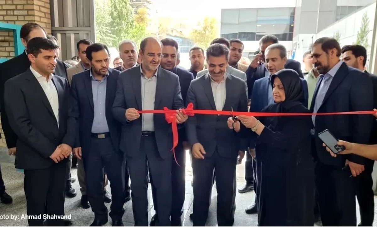 افتتاح رسمی خط توسعه دستگاههای نظافتی شرکت ابراهیم افتتاح رسمی خط توسعه دستگاههای نظافتی شرکت ابراهیم