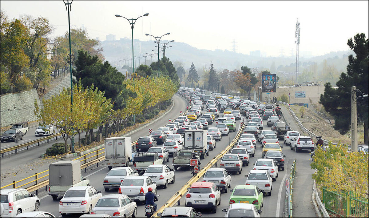 ترافیک تهران در اول مهر؛ خیابانها چقدر شلوغ است؟ ترافیک تهران در اول مهر؛ خیابانها چقدر شلوغ است؟