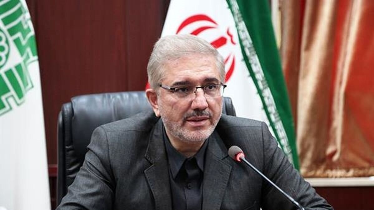 توضیحات رییس سازمان برنامه درباره حقوقهای نجومی توضیحات رییس سازمان برنامه درباره حقوقهای نجومی