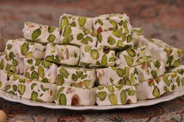 طعم تلخ قیمتهای این شیرینی محبوب؛ ۴۰۰ گرم گز پستهای ۸۰۰ هزار تومان! + لیست قیمت انواع گز، سوهان و پولکی طعم تلخ قیمتهای این شیرینی محبوب؛ ۴۰۰ گرم گز پستهای ۸۰۰ هزار تومان! + لیست قیمت انواع گز، سوهان و پولکی