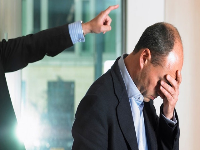 چگونه میتوان پس از اخراج به کار بازگشت؟ چگونه میتوان پس از اخراج به کار بازگشت؟