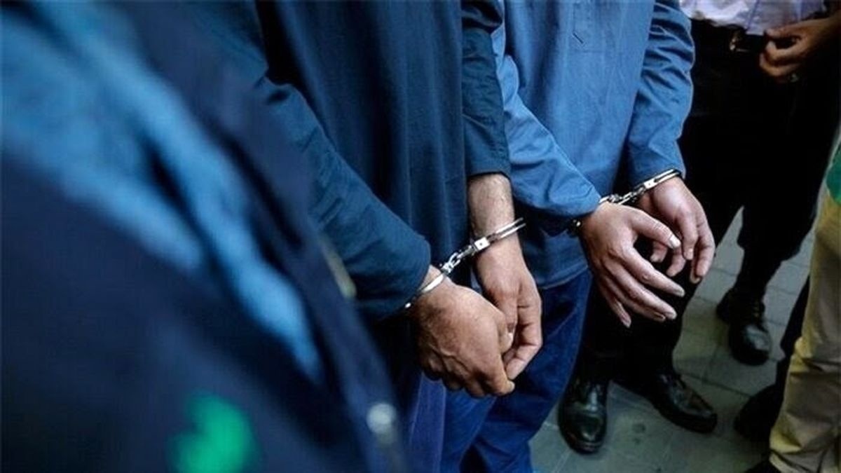 ۱۵ تروریست در آذربایجانغربی دستگیر شدند ۱۵ تروریست در آذربایجانغربی دستگیر شدند