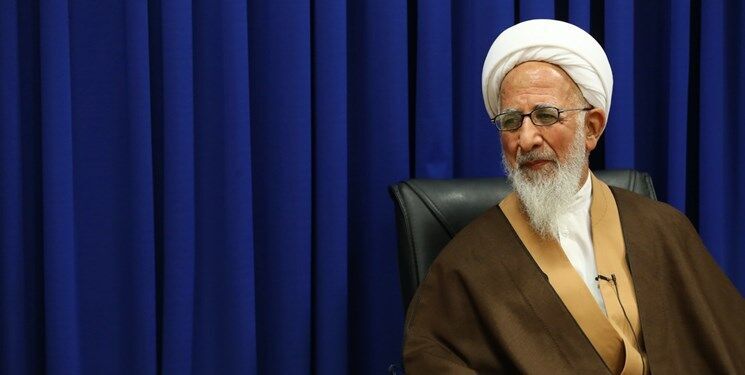 آیتالله العظمی جوادی آملی: علمتان را جهل قرار ندهید/ عالم باید به علم خود عمل کند/ اگر این سرمایه را توانست حفظ کند خود و جامعه را نجات می دهد آیتالله العظمی جوادی آملی: علمتان را جهل قرار ندهید/ عالم باید به علم خود عمل کند/ اگر این سرمایه را توانست حفظ کند خود و جامعه را نجات می دهد