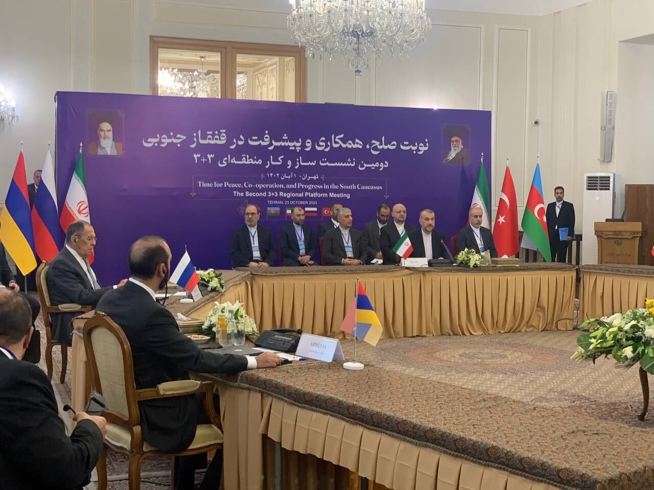 امیرعبداللهیان: جنگ در قفقاز جنوبی پایان یافته و نوبت صلح و همکاری است/ جنایت جنگی و نسل کشی باید در غزه متوقف شود امیرعبداللهیان: جنگ در قفقاز جنوبی پایان یافته و نوبت صلح و همکاری است/ جنایت جنگی و نسل کشی باید در غزه متوقف شود