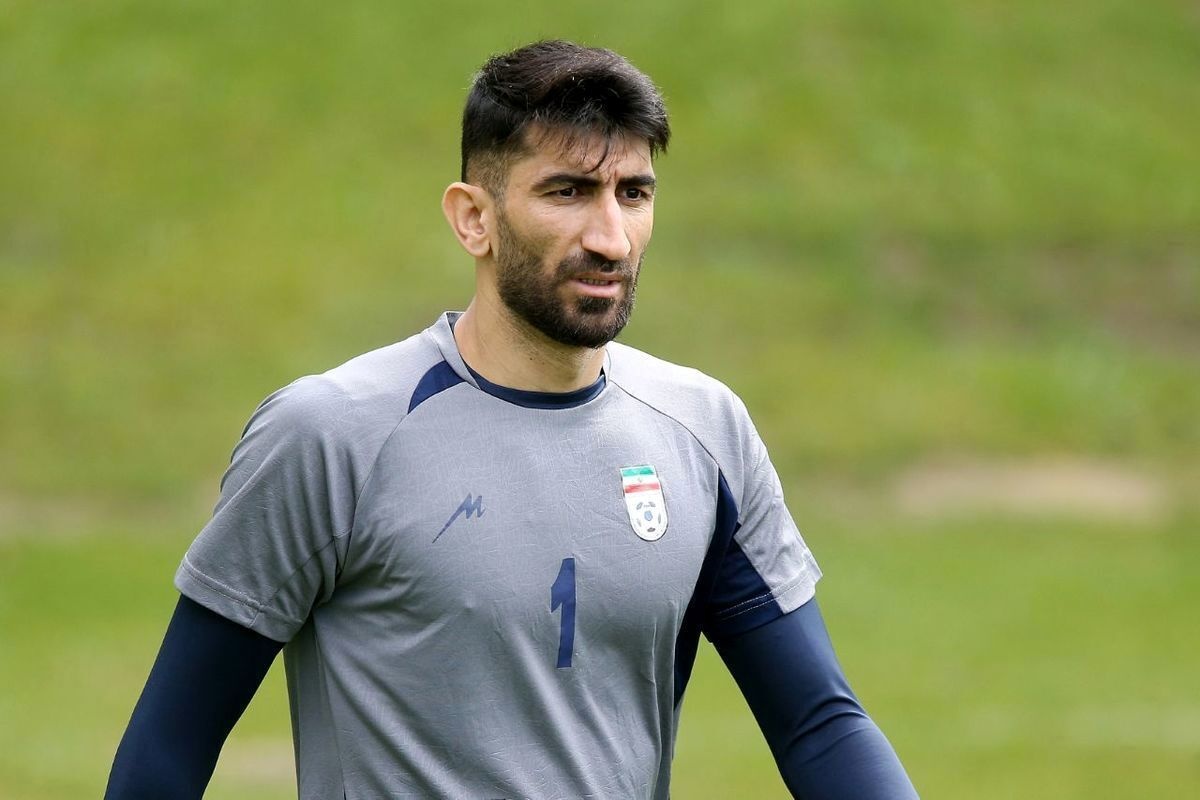 بیرانوند: ۱۸ بازیکن پرسپولیس سرما خوردهاند! بیرانوند: ۱۸ بازیکن پرسپولیس سرما خوردهاند!