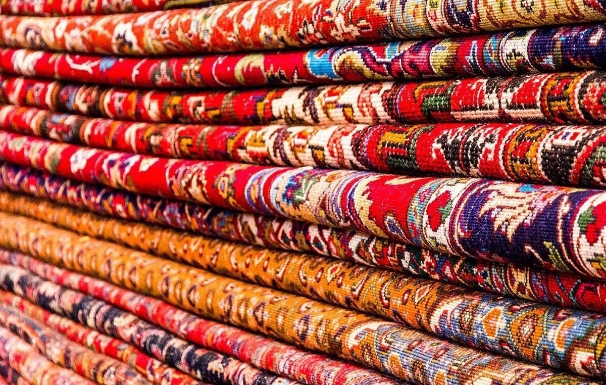 سایه سنگین تصمیمات غیرکارشناسی دولت بر سر ۲ میلیون بافنده/ انتقاد شدید از ادغام مرکز متولی فرش دستباف سایه سنگین تصمیمات غیرکارشناسی دولت بر سر ۲ میلیون بافنده/ انتقاد شدید از ادغام مرکز متولی فرش دستباف