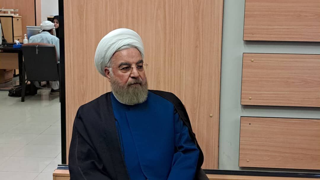 اولین اظهارات حسن روحانی درباره کاندید شدنش در انتخابات مجلس خبرگان اولین اظهارات حسن روحانی درباره کاندید شدنش در انتخابات مجلس خبرگان