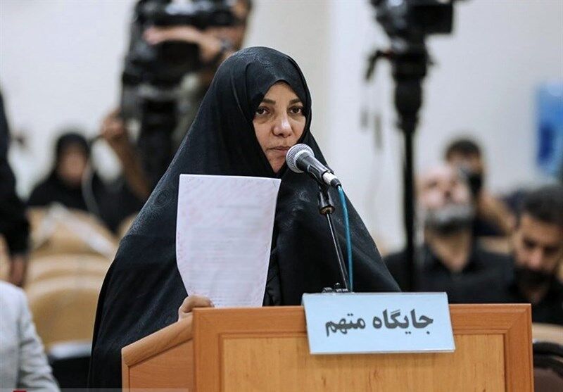 خبر متواری بودن شبنم نعمتزاده صحت دارد؟ خبر متواری بودن شبنم نعمتزاده صحت دارد؟