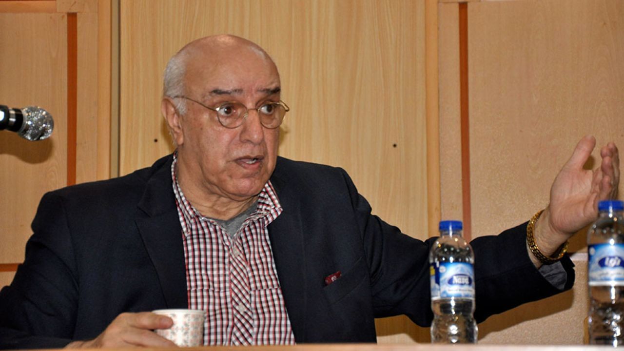 مجتهدزاده: ایران سیاست خارجی خود را مورد بازنگری قرار میدهد مجتهدزاده: ایران سیاست خارجی خود را مورد بازنگری قرار میدهد