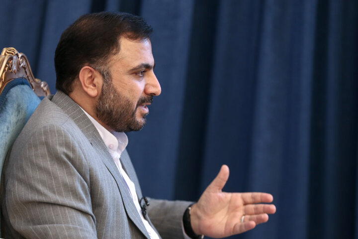 هشدار وزیر ارتباطات به پیامرسانهای متخلف داخلی هشدار وزیر ارتباطات به پیامرسانهای متخلف داخلی