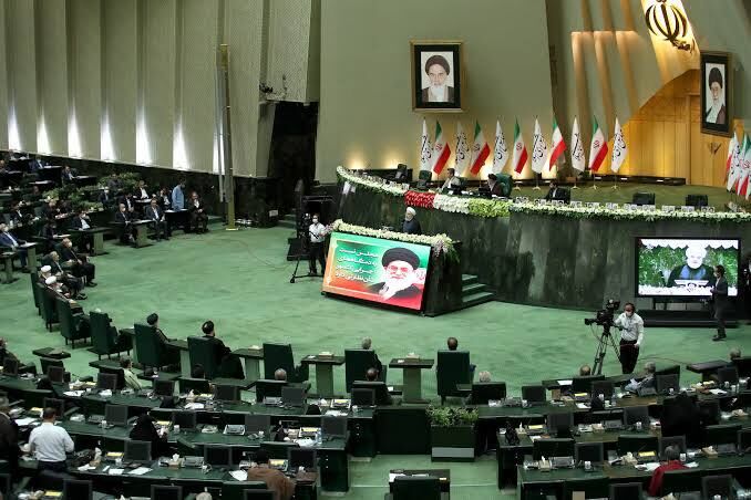 هشدار نمایندگان مجلس: نگاه محدودیتزا به رمز ارزها، ظرفیتها را نابود میکند هشدار نمایندگان مجلس: نگاه محدودیتزا به رمز ارزها، ظرفیتها را نابود میکند