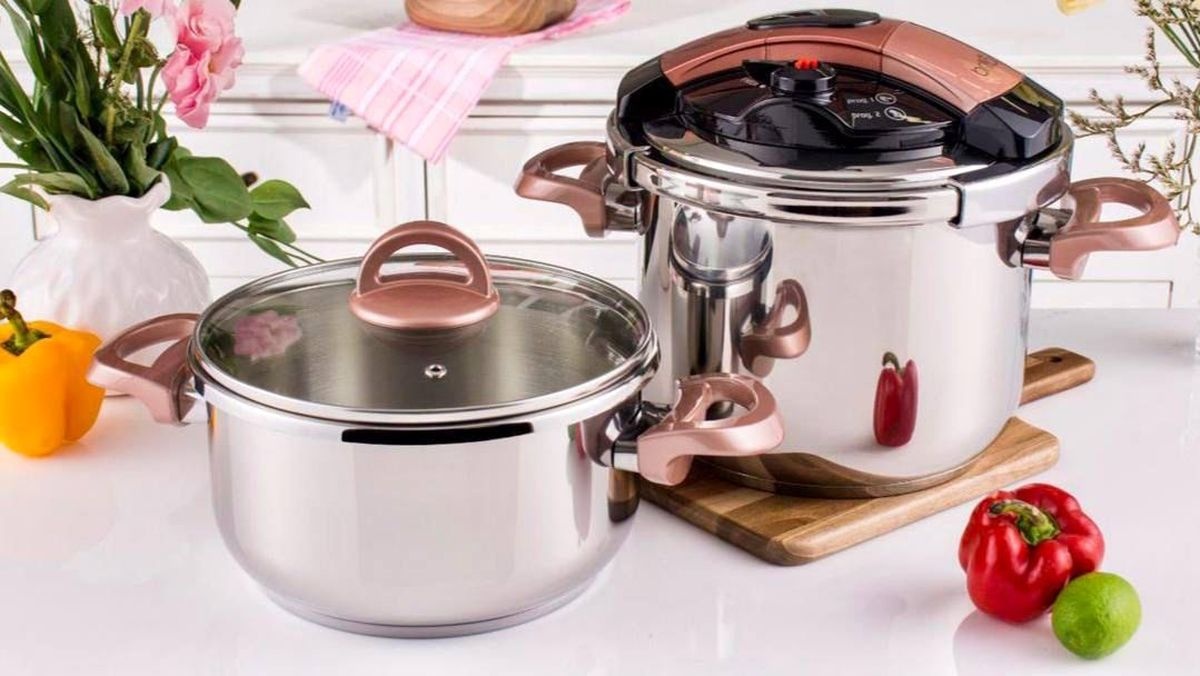 ترس خود را کنار بگذارید و طرز صحیح استفاده از زودپز را یاد بگیرید! + لیست قیمت انواع زودپز ترس خود را کنار بگذارید و طرز صحیح استفاده از زودپز را یاد بگیرید! + لیست قیمت انواع زودپز