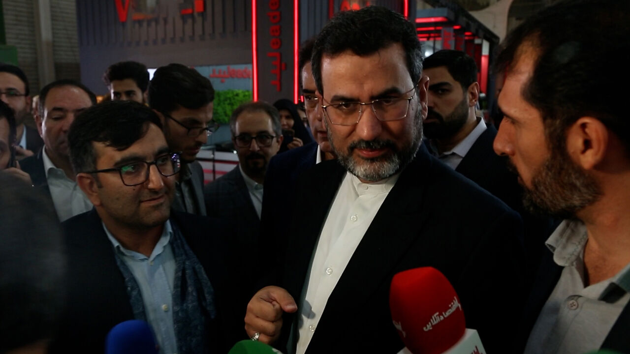 معاون وزیر صنعت: هفتههای آینده اخبار خوبی از تأمین منابع ارزی و ریالی خواهیم داشت معاون وزیر صنعت: هفتههای آینده اخبار خوبی از تأمین منابع ارزی و ریالی خواهیم داشت