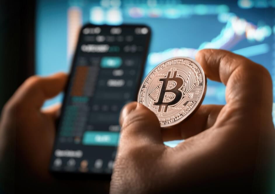 جنگ اسرائیل با حماس چه تأثیری بر قیمت بیتکوین میگذارد؟ جنگ اسرائیل با حماس چه تأثیری بر قیمت بیتکوین میگذارد؟