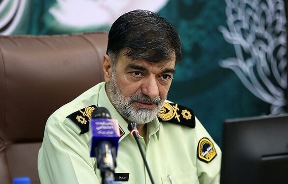 انتقاد سردار رادان از توزیع غذای رایگان در محلات شوش و مولوی: ما معتاد را از این محلات جمعآوری میکنیم انتقاد سردار رادان از توزیع غذای رایگان در محلات شوش و مولوی: ما معتاد را از این محلات جمعآوری میکنیم