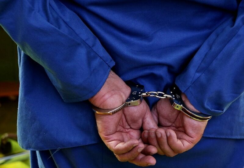 دستگیری عامل کلاهبرداری از دانشجویان با ترفند فروش مقاله دستگیری عامل کلاهبرداری از دانشجویان با ترفند فروش مقاله