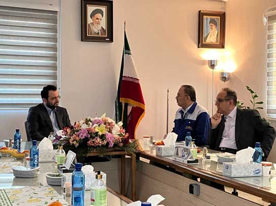 ظرفیتهای بانک صادرات ایران در خدمت تولید کشور است ظرفیتهای بانک صادرات ایران در خدمت تولید کشور است