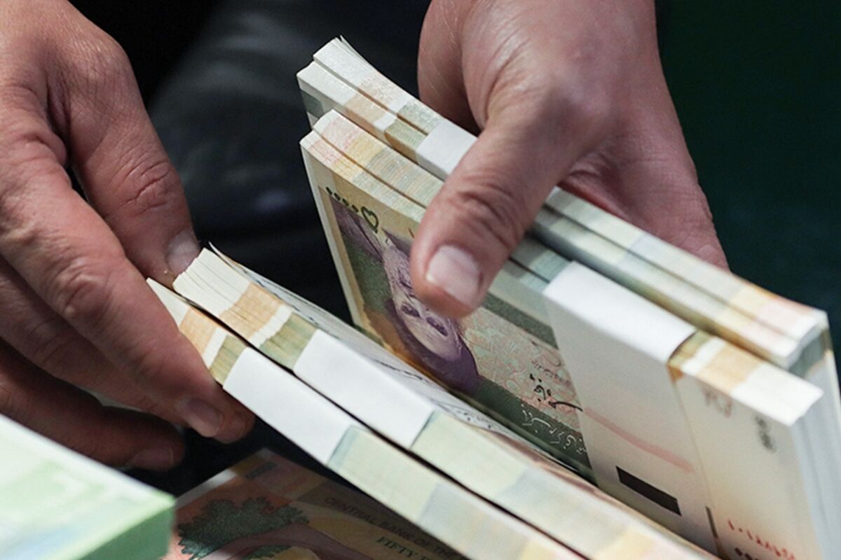 این افراد از دریافت تسهیلات بانکی محروم شدند این افراد از دریافت تسهیلات بانکی محروم شدند