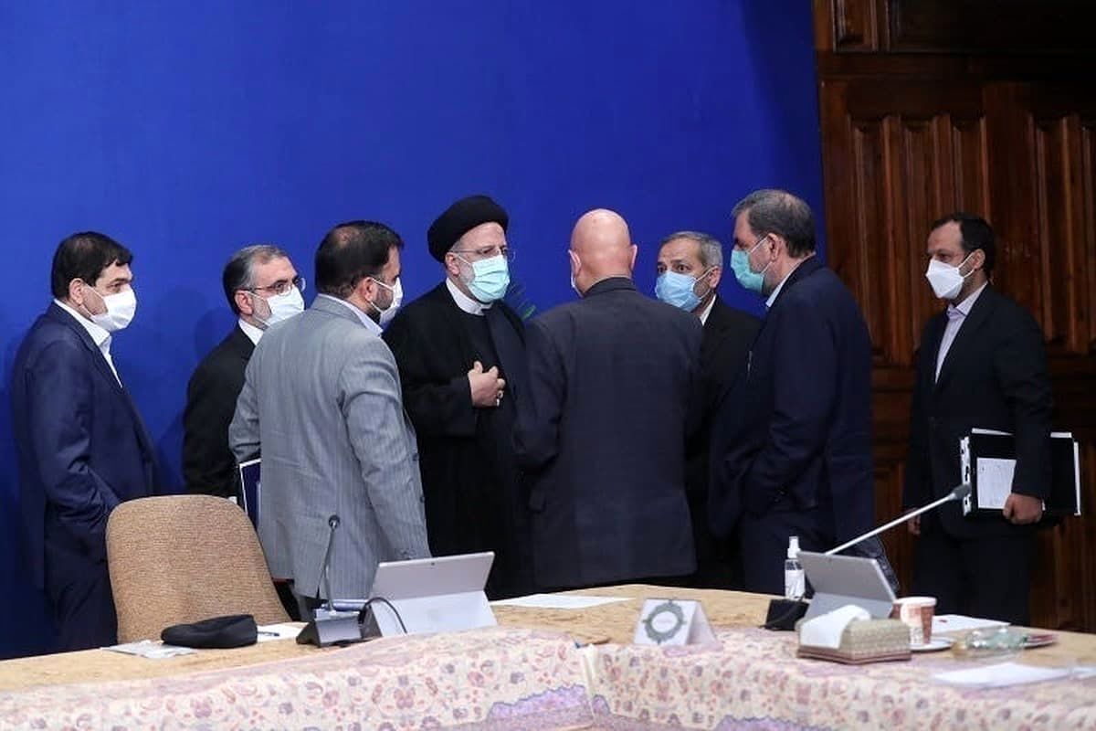 کیهان: رییسی از افزایش تورم جلوگیری کرد کیهان: رییسی از افزایش تورم جلوگیری کرد