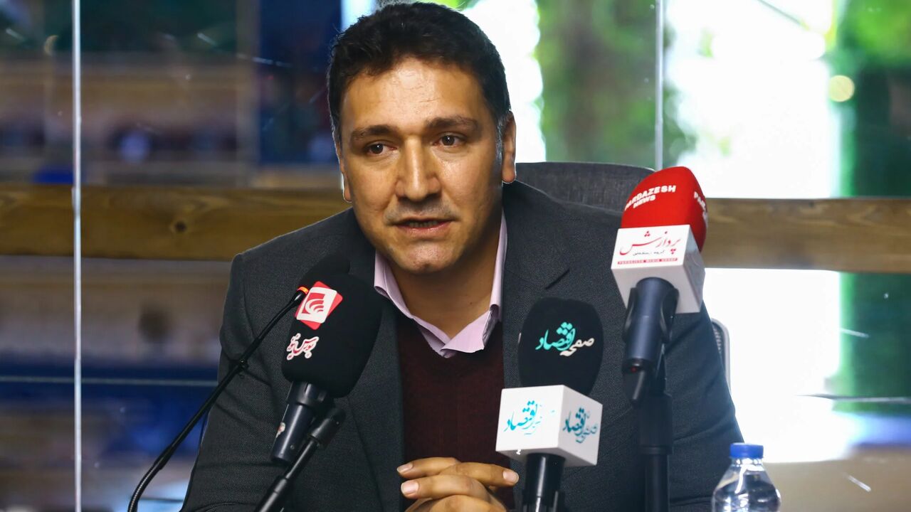 رسانه در عصر پست مدرن؛ از مرگ سوژه تا ستیز با واقعیت رسانه در عصر پست مدرن؛ از مرگ سوژه تا ستیز با واقعیت