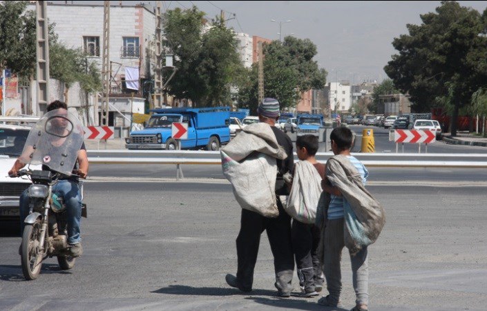 وزارت کشور : ۹۰ درصد کودکان کار از مهاجران هستند وزارت کشور : ۹۰ درصد کودکان کار از مهاجران هستند