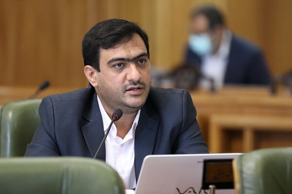 بابایی: یک تار موی زاکانی از ۳ شهردار قبلی بهتر است بابایی: یک تار موی زاکانی از ۳ شهردار قبلی بهتر است