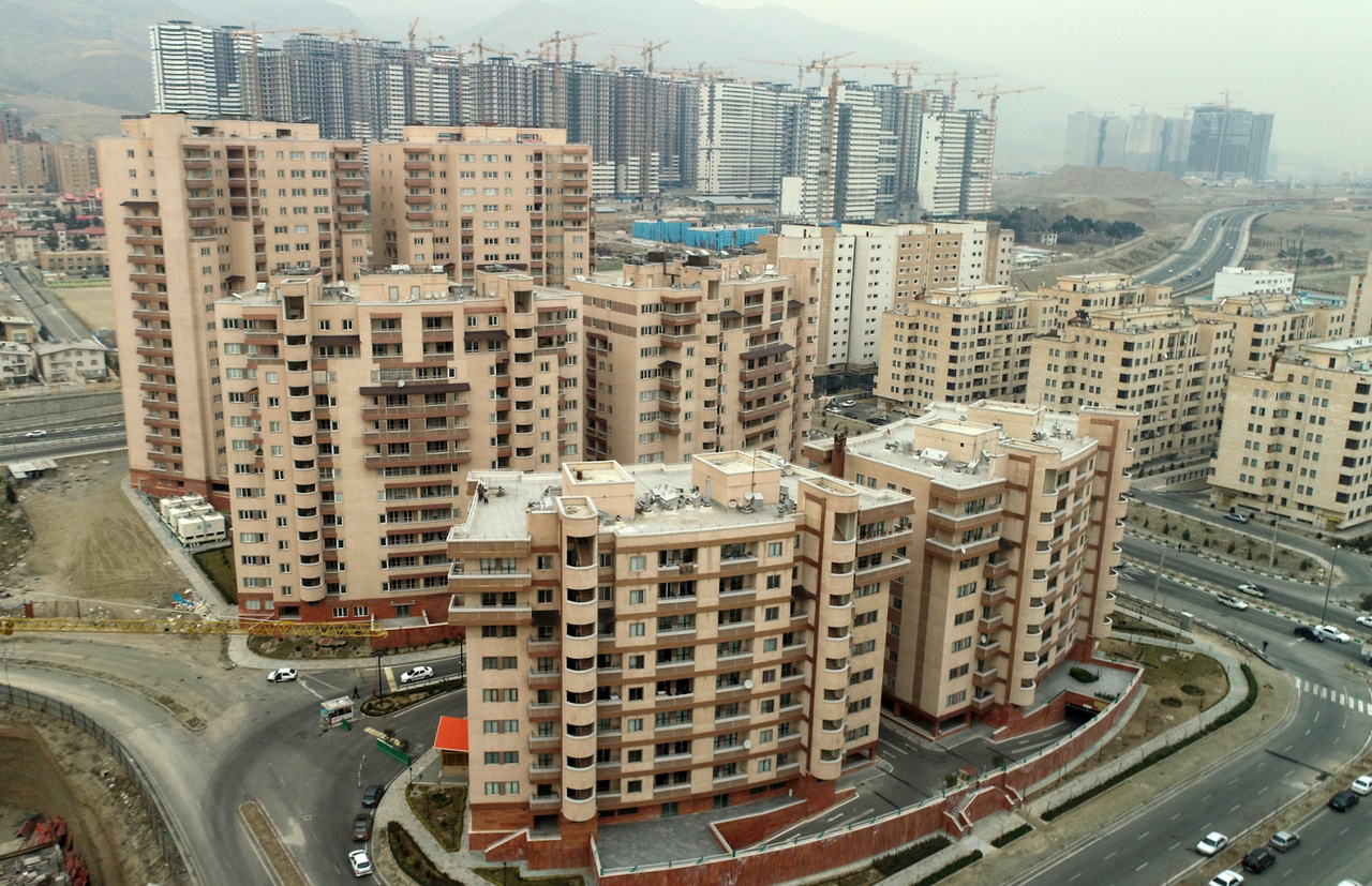 قفل بانکها بر ساخت مسکن ملی/ ساخت خانه برای کم درآمدها نیاز به حمایت نظام بانکی دارد قفل بانکها بر ساخت مسکن ملی/ ساخت خانه برای کم درآمدها نیاز به حمایت نظام بانکی دارد