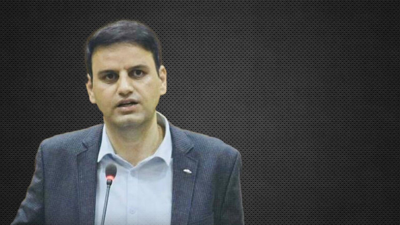رشد اقتصادی ما در دهه ٩٠ صفر بود و این یعنی اتفاقاتی چون تحریم، برنامه توسعه ما را زیر و رو می کند رشد اقتصادی ما در دهه ٩٠ صفر بود و این یعنی اتفاقاتی چون تحریم، برنامه توسعه ما را زیر و رو می کند