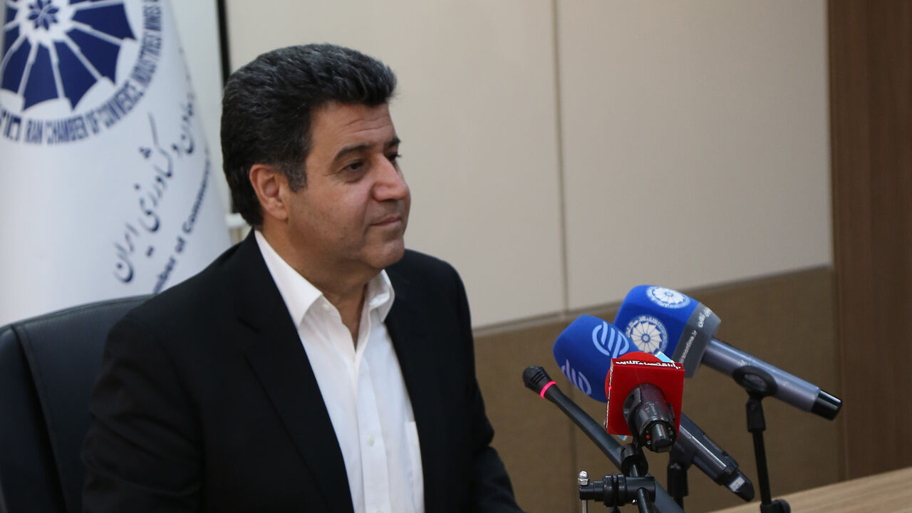 انتقاد رییس اتاق بازرگانی ایران از مصوبه شورای عالی انرژی در مورد ممنوعیت تبلیغ کولرهای گازی/ سطح جدیدی از کیفیت در حکمرانی اقتصادی هوشمند! انتقاد رییس اتاق بازرگانی ایران از مصوبه شورای عالی انرژی در مورد ممنوعیت تبلیغ کولرهای گازی/ سطح جدیدی از کیفیت در حکمرانی اقتصادی هوشمند!