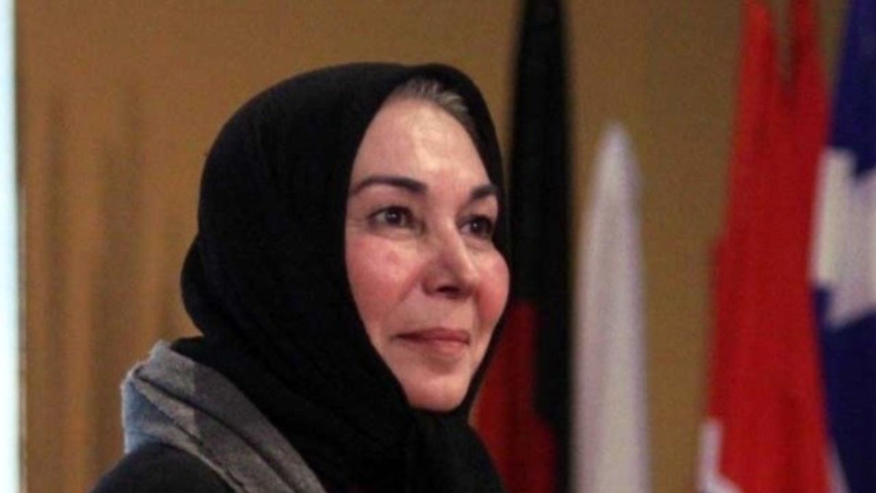 علت مرگ پروانه معصومی چه بود؟
