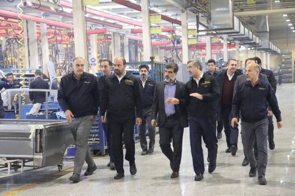 عبدالله توکلی: گروه بهمن جایگاه ویژهای در صنعت خودرو دارد عبدالله توکلی: گروه بهمن جایگاه ویژهای در صنعت خودرو دارد