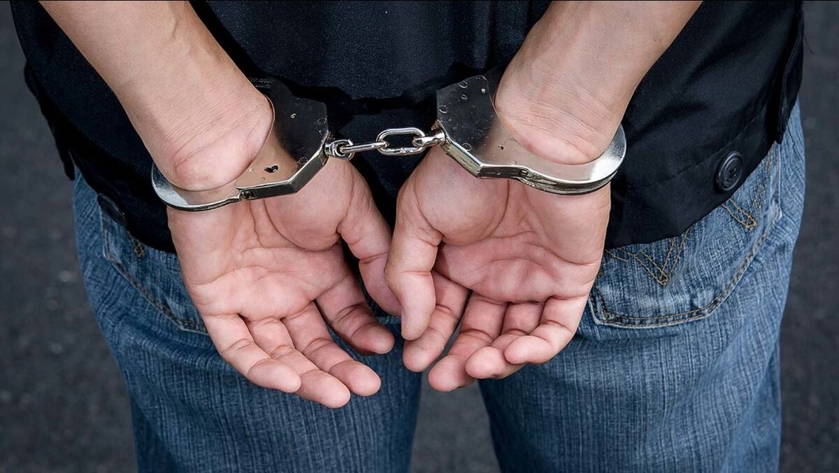 فروشنده تلفن همراه تقلبی در اینستاگرام دستگیر شد فروشنده تلفن همراه تقلبی در اینستاگرام دستگیر شد