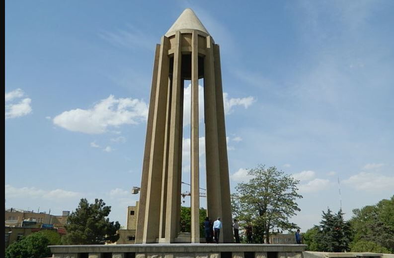ساکنان و مسافران استان همدان بخوانند ساکنان و مسافران استان همدان بخوانند
