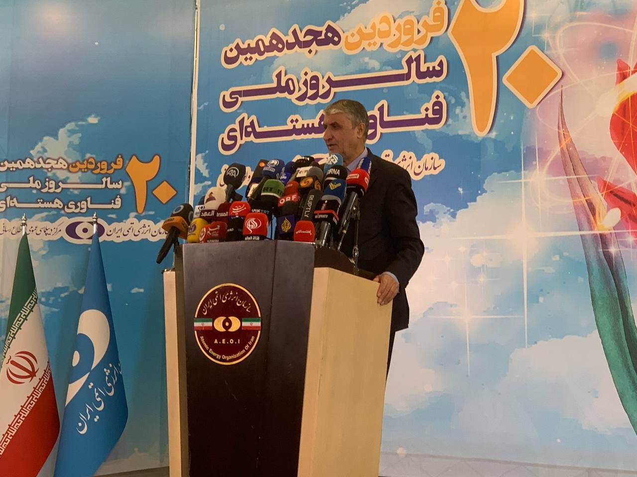 اسلامی: تلاش خواهیم کرد تا هیاهوی هستهای را از بین ببریم اسلامی: تلاش خواهیم کرد تا هیاهوی هستهای را از بین ببریم