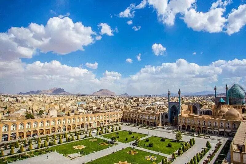 رکورد گردشگران در اصفهان شکسته شد رکورد گردشگران در اصفهان شکسته شد