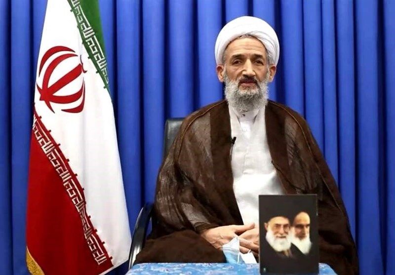 واکنش امام جمعه ساری به قطع درختان الیمالات مازندران واکنش امام جمعه ساری به قطع درختان الیمالات مازندران
